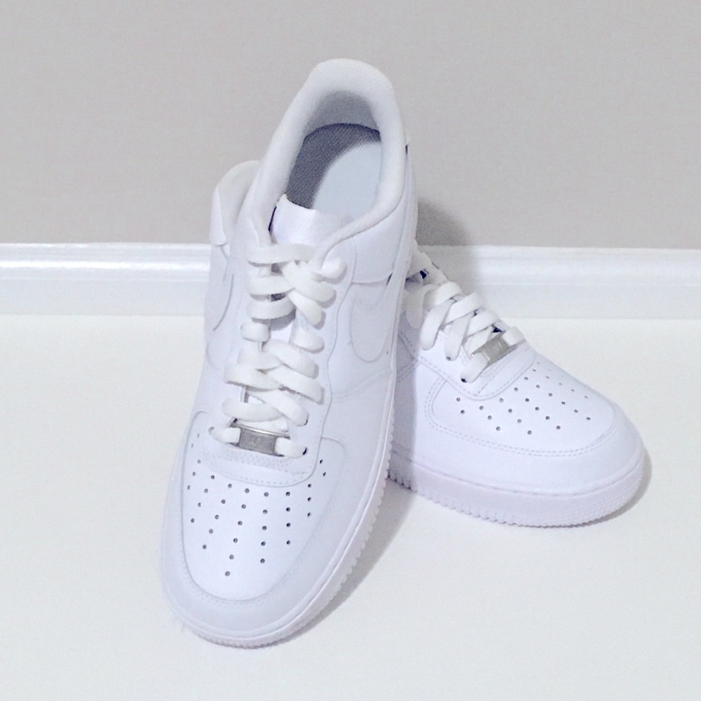 Nike Women's Air Force 1 '07